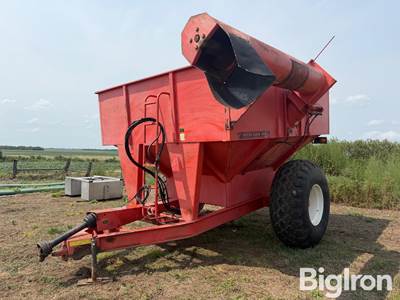 United Farm Tools 500 Grain Cart