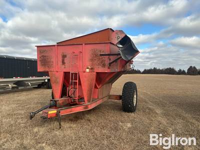 United Farm Tools Grain Cart