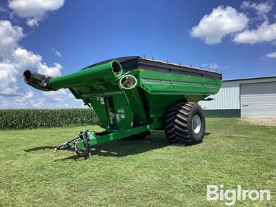 2021 Unverferth 1319 Xtreme Grain Cart