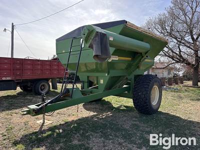 Unverferth 475 Grain Carts