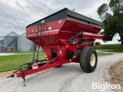Unverferth 7250 Grain Cart w/Tarp & Scale