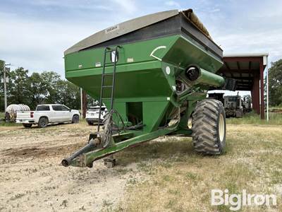 Unverferth 772 Grain Cart