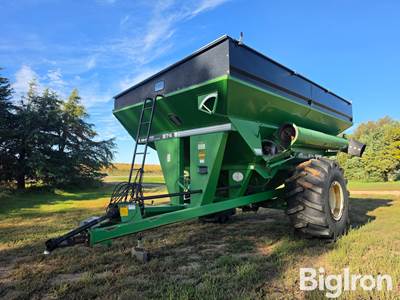 1997 Unverferth Brent 974 Grain Cart