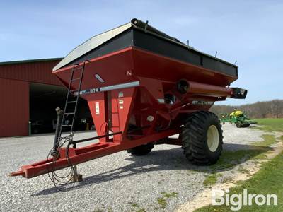 Unverferth GC874 Grain Cart