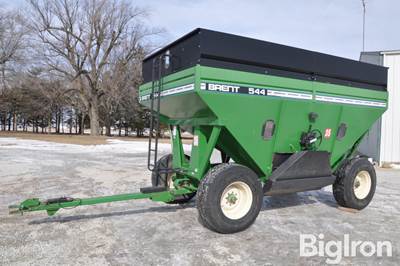 Brent 544 Gravity Wagon