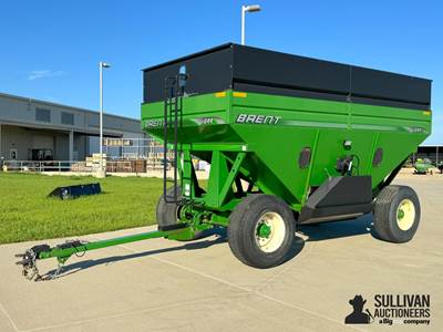 2010 Brent 644 Gravity Wagon