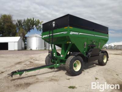 Brent 657 Gravity Wagon