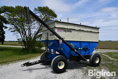 DMI Big-Little D470 Gravity Wagon