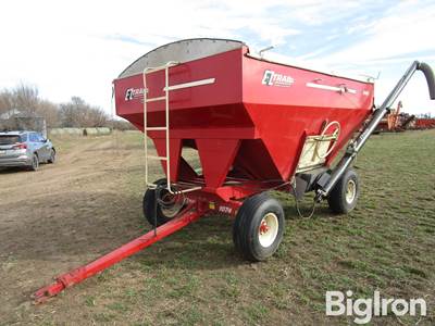 EZ Trail 3400 Gravity Wagon w/6" Auger