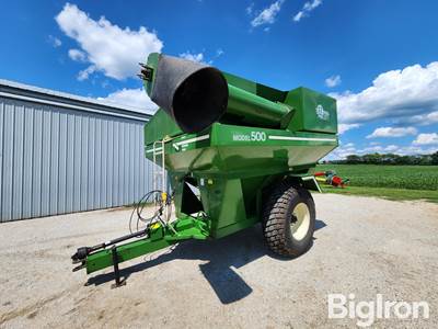 1997 EZ Trail 500 Grain Cart