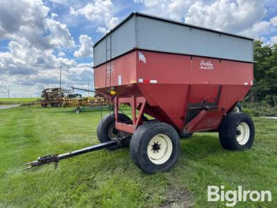Ficklin 450 Gravity Wagon