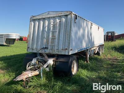 Jet Semi Trailer wagon