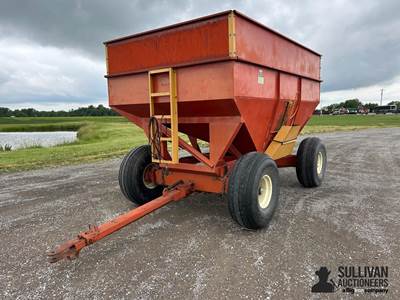 J&M 350-20 Gravity Flow Wagon