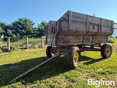 John Deere Barge Wagon Flare Box