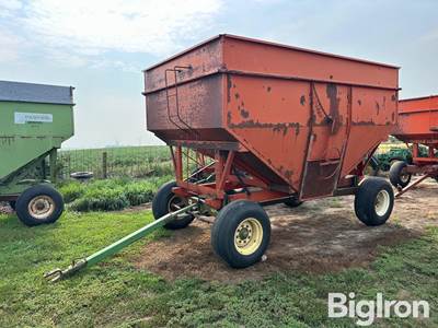 Killbros 375 Gravity Box Grain Wagon