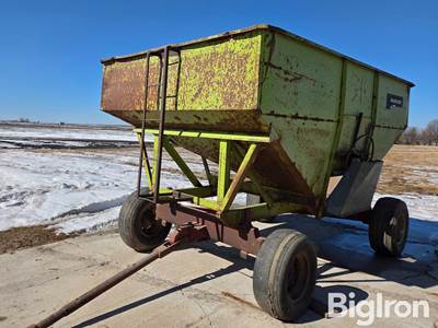 Parker 250 Gravity Wagon