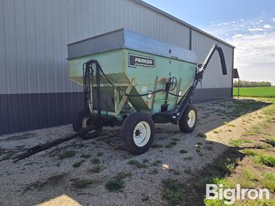 Parker 2600 4 Wheel Gravity Wagon