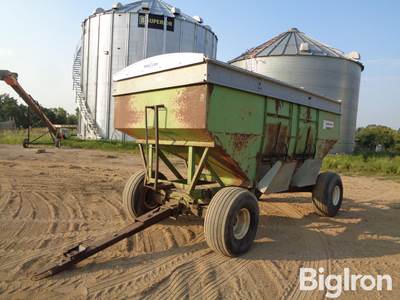 Parker 4000 Gravity Wagon