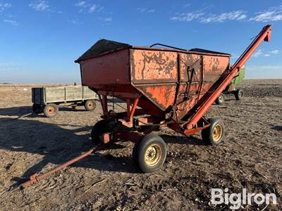 350 Bu Gravity Wagon Seed Tender