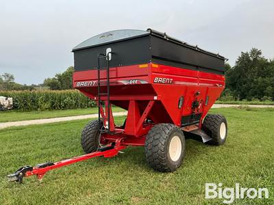 2012 Unverferth Brent GT-644 Gravity Wagon