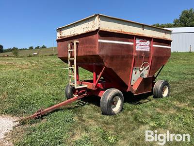 Westendorf 12’ 12-Ton Gravity Wagon