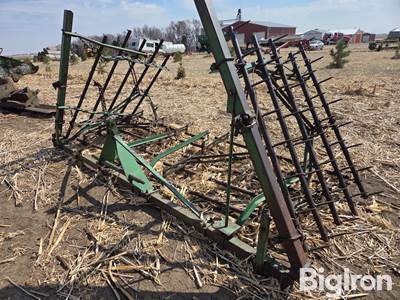 John Deere 3-Pt Harrow