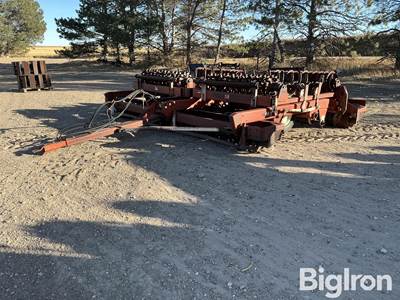 Kewanee No. 90 25' Culti-Packer/Roller Harrow