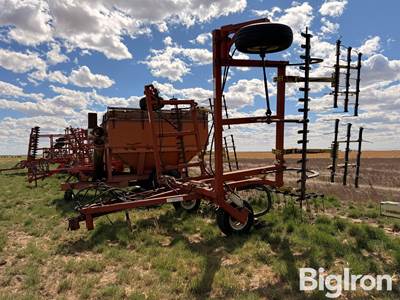 Miller FP-273 Flex-Rod Rod Weeder W/ Degelman Harrows