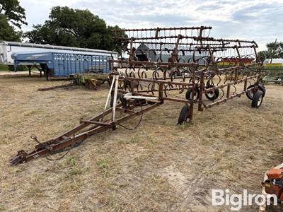 Noble 40' 3-Bar Spring Tooth Harrow