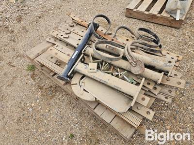 Gleaner Combine Cylinder Bars