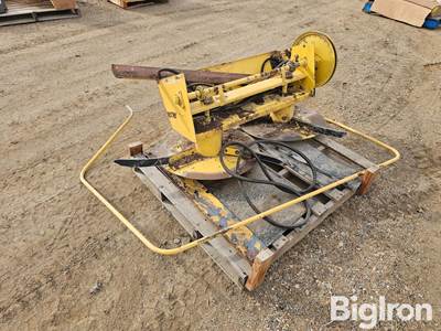 New Holland Combine Spreader