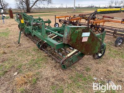 2003 Kmc Peanut Vine Conditioner/Fluffer