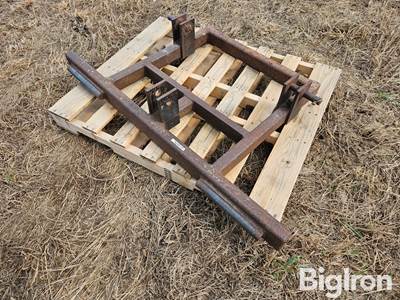 Custom Built 3-Pt Combine Head Mover