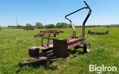 Cherokee Pop-Up Bale Loader
