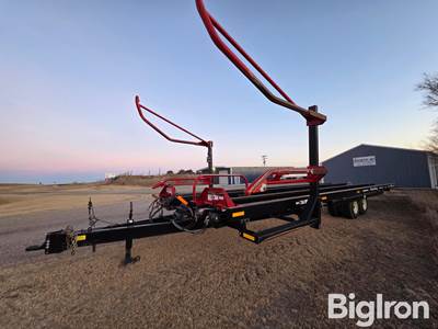 Farm King BM2450S T/A Bale Carrier