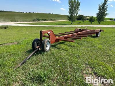 Industries America 625 Round Bale Trailer/Cart