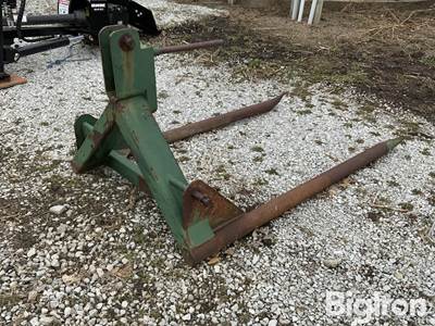 3-Pt Heavy Duty Bale Mover