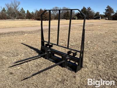 Loader Mounted Single Bale Mover
