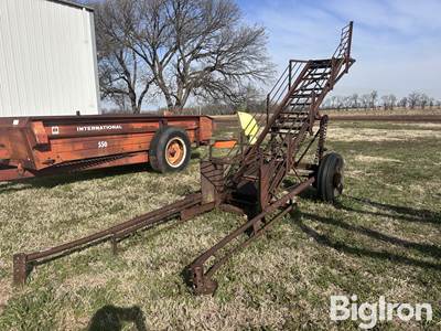 Square Bale Manual Elevator