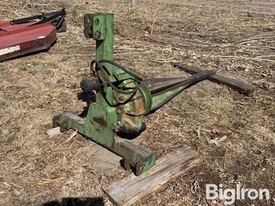 Hydraulic Bale Unwinder