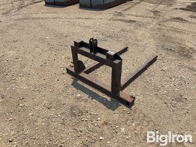 Homemade 3-Pt Bale Carrier