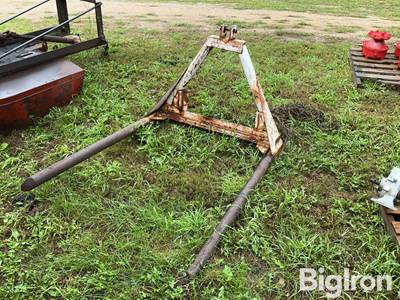3-Pt Round Bale Mover