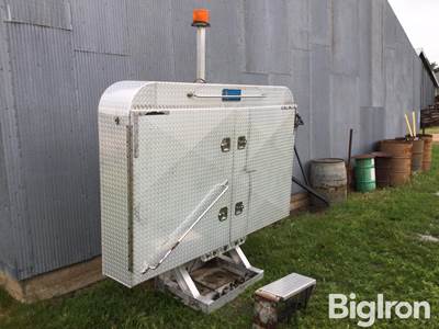 2021 Merritt Dyna-Lite Headache Rack