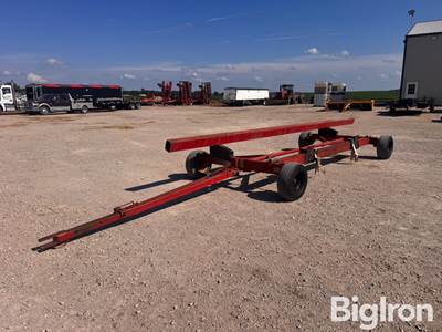 1996 E-Z Trail 672 Header Cart