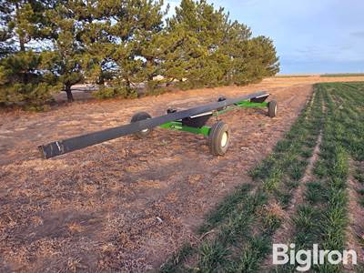 E-Z Trail 680 Header Trailer