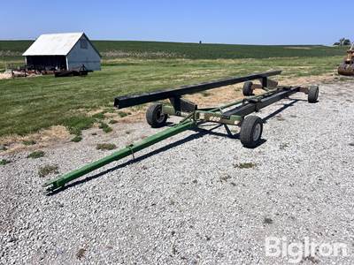E-Z Trail 680 Header Trailer