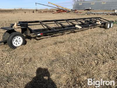 Wemhoff H-32 T/A Header Trailer