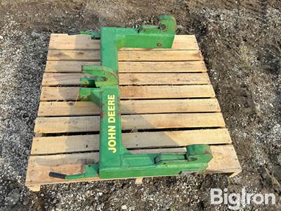 John Deere Quick Hitch