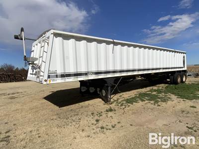 2000 Castleton Hopper T/A Grain Trailer