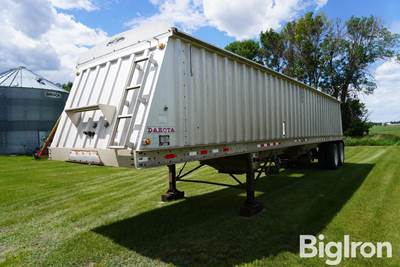 2006 Dakota 38'x94" T/A Grain Trailer